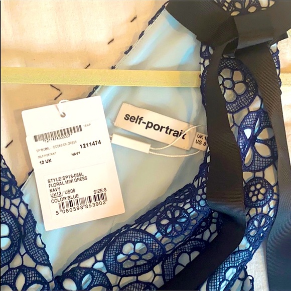 Self-Portrait Guipure Lace Mini Dress - Picture 14 of 16